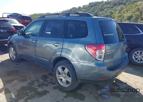 2010 Subaru Forester 2.5X Premium из США, поврежденный, VIN JF2SH6CC2AH729194